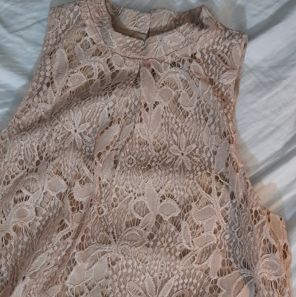 Pink halter top - Picture 3 of 6